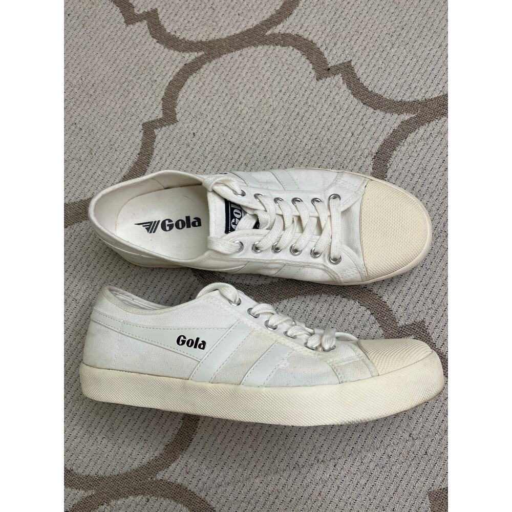 Gola Coaster women's sneakers in an off-white color, size 9